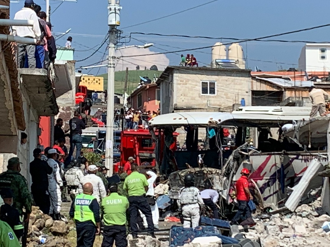 La Jornada Confirman Muerte De 19 Personas En Accidente En Malinalco