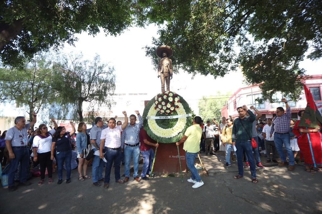 La Jornada Acuerdos Del Gobierno Con La Cnte Oaxaca S Lo En El Papel