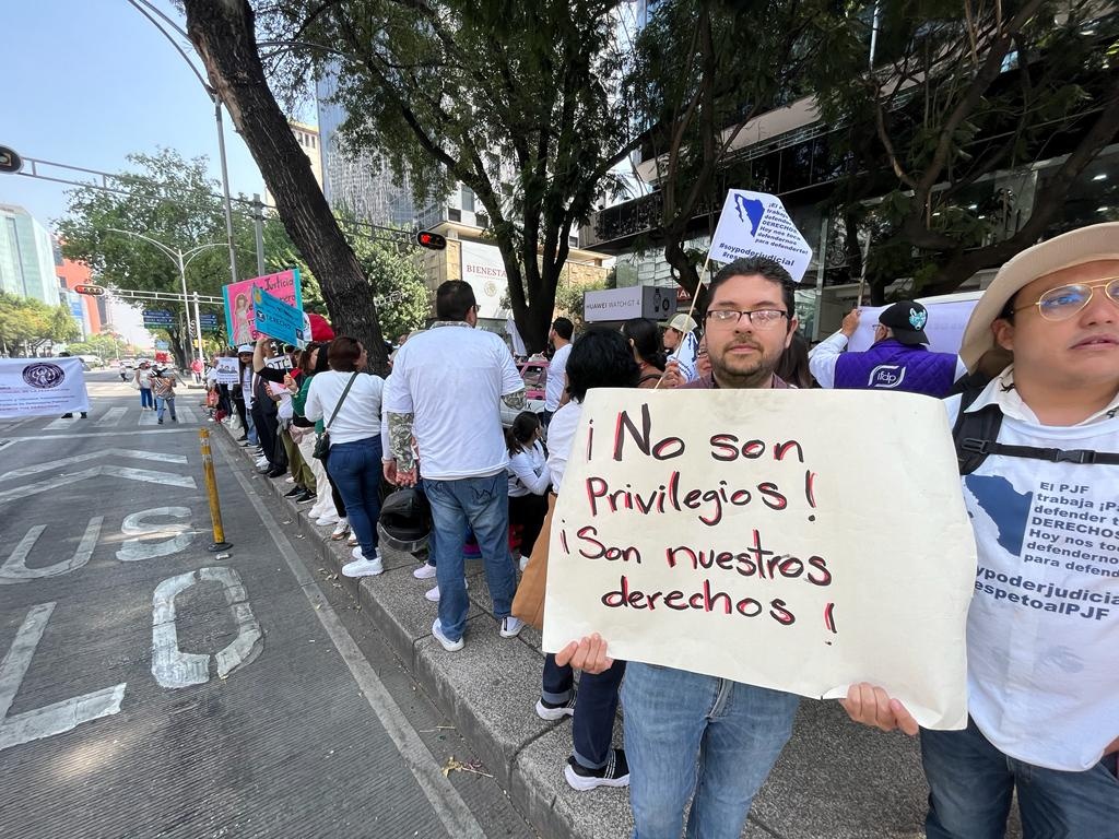 La Jornada Ampliarán trabajadores del PJF paro si extinguen 13