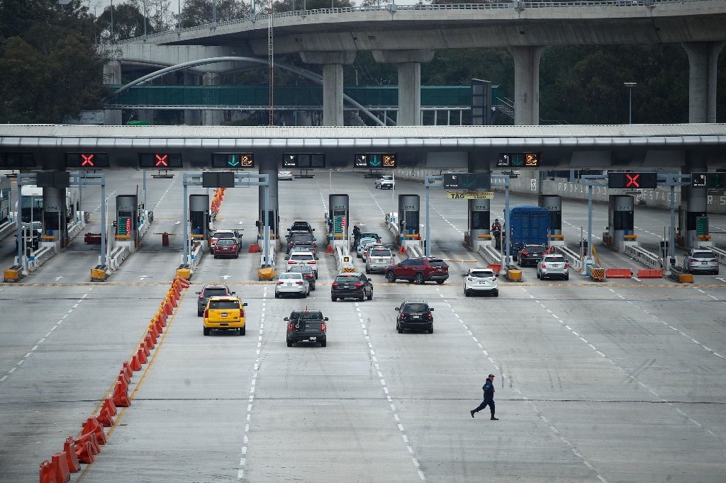 La Jornada Asaltan Hombres Armados Casetas De La Autopista Del Sol