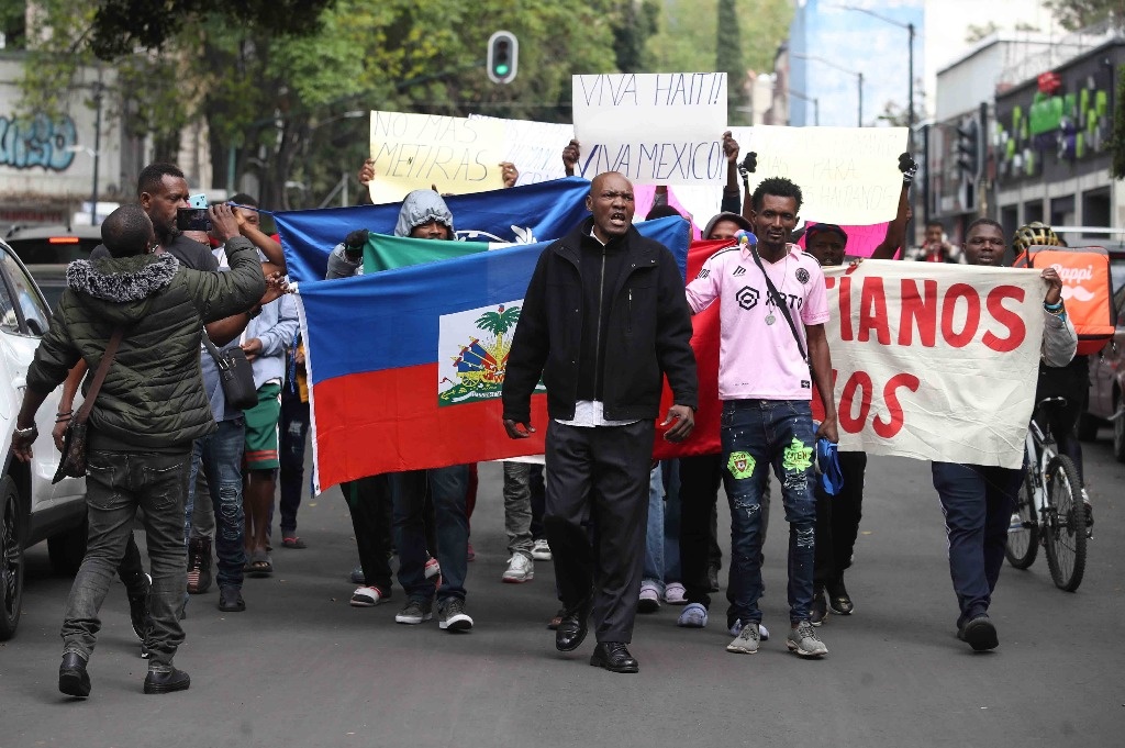 La Jornada Comar Solicitudes De Refugio Por D A Equivalen Este A O A