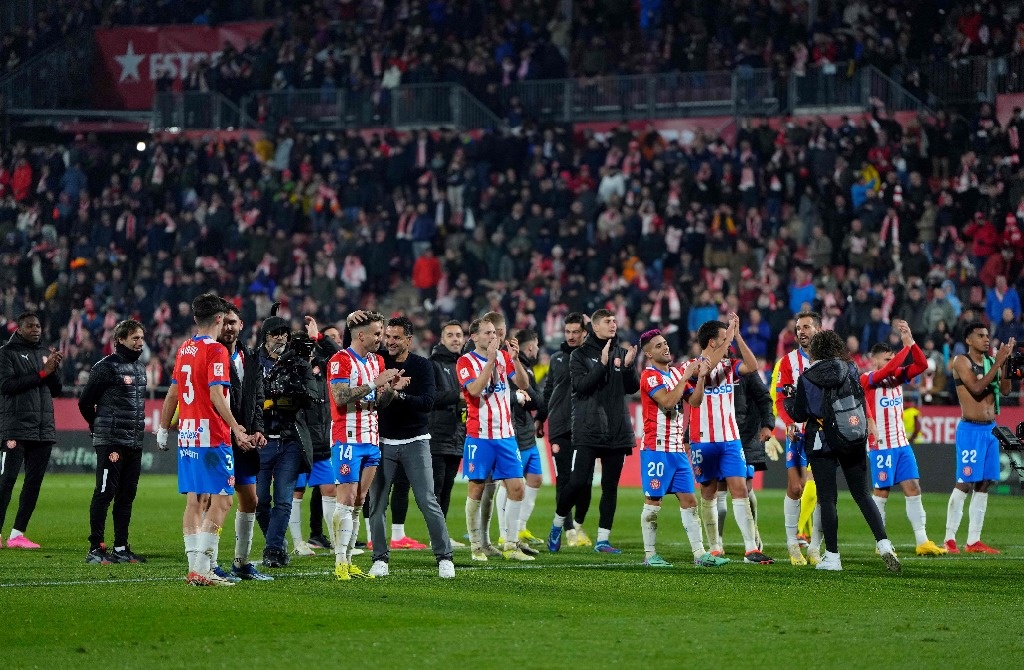 La Jornada Con Doblete De Memphis Depay Atleti Vence 3 1 A Lugo En