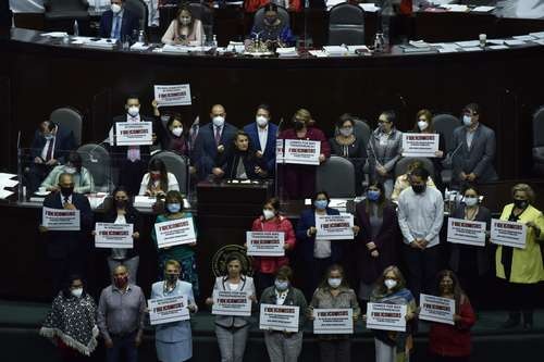 La Jornada Crece rechazo a la extinción de los fideicomisos grave