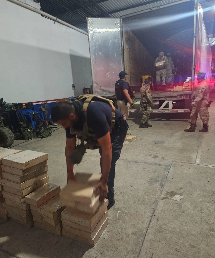 La Jornada Decomisan más de 600 kilos de metanfetamina en Buenavista