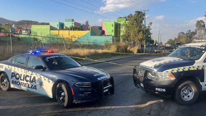 La Jornada Grupo Armado Y Polic As Se Enfrentan En Colonia C Ntrica