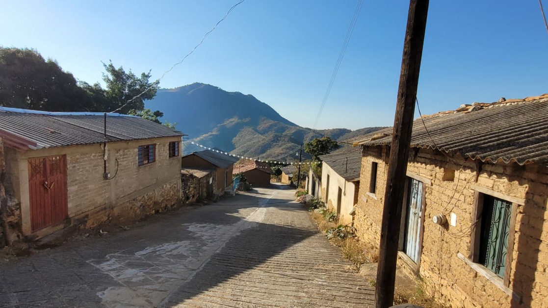 La Jornada Guerrero Pueblos Fantasmas Por Los Ataques De Grupos