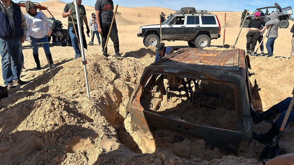 La Jornada Hallan Camioneta Con Restos Humanos En Baja California