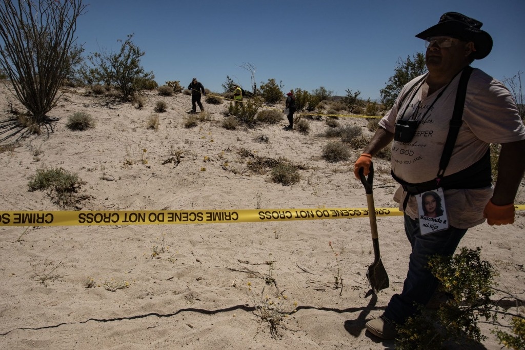 La Jornada Hallan Restos De Personas En Fosas Clandestinas De Cerro