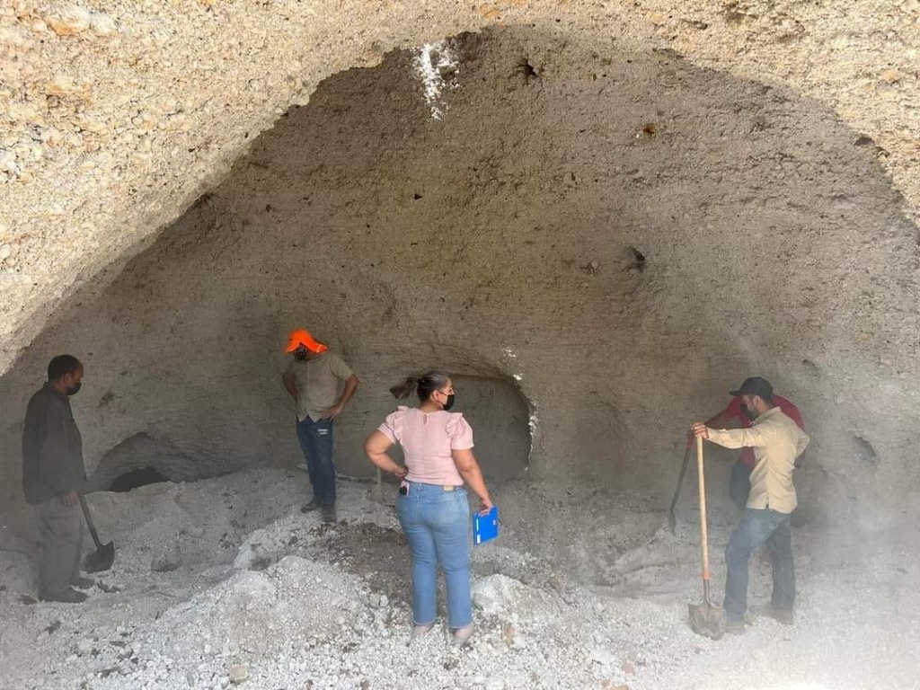 La Jornada Hallan Restos Humanos En Cueva Del Cerro De San Juan En