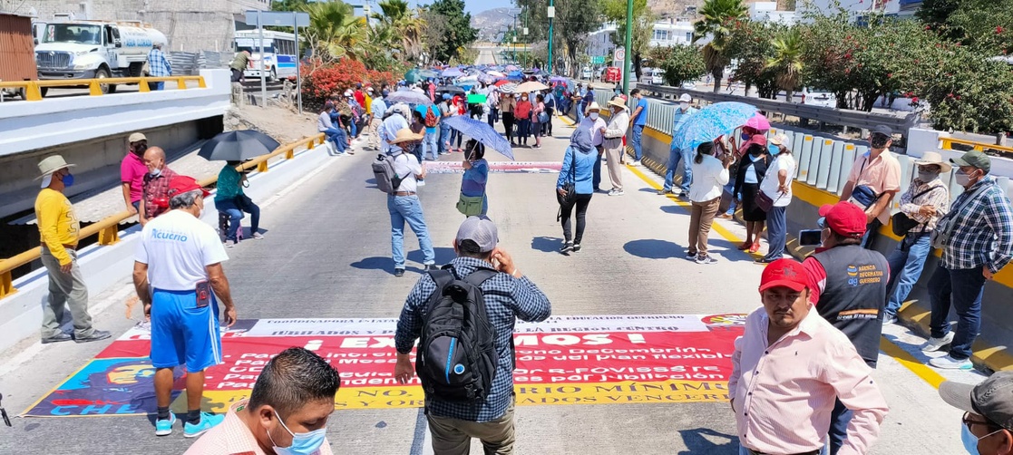 La Jornada Marcha La CETEG En Chilpancingo