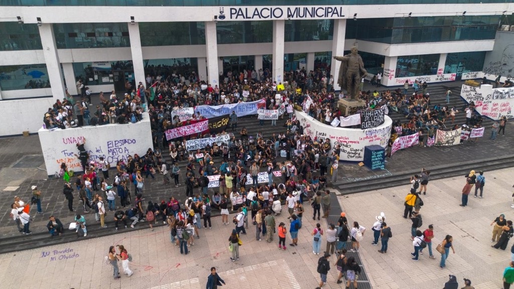 La Jornada Marchan Estudiantes De UNAM Desde CU Al CCH Naucalpan