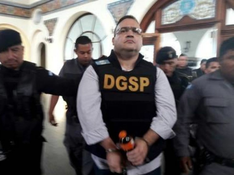 La Jornada Niegan suspensión a Javier Duarte contra posible nueva