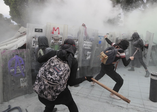 La Jornada Permanecen Detenidos Cuatro Hombres Por Robo Y Lesiones