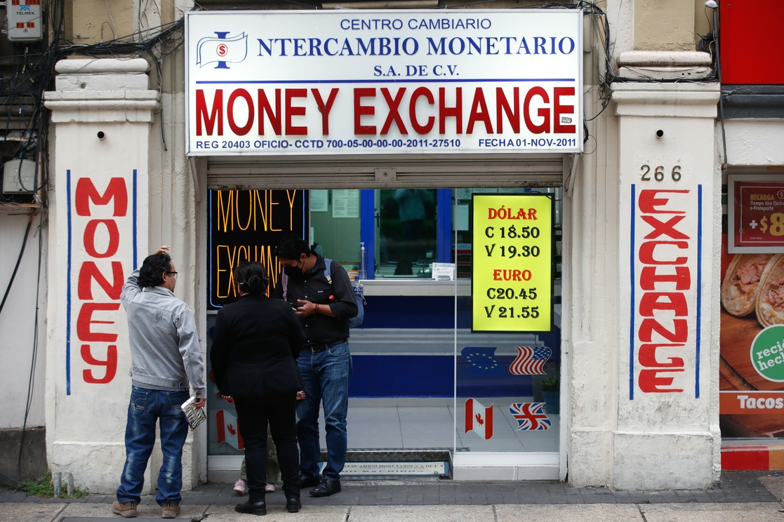 La Jornada Peso Avanza Mercados Reaccionan Pesimistas Al Dato De