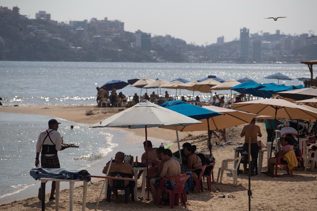 La Jornada Prevé Protección Civil lluvias y chubascos en Acapulco