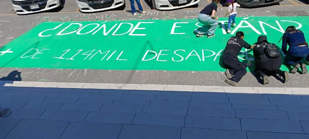 La Jornada Protesta FUNDENL Frente A La FGE Por Falta De Resultados