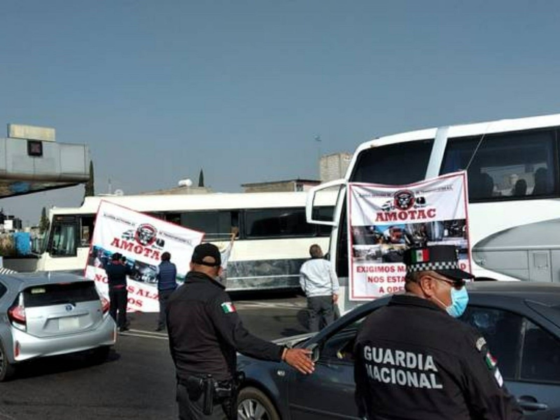 La Jornada Protestan Transportistas En Carreteras De Ocho Estados