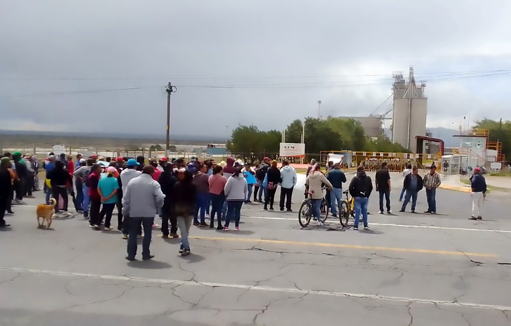 La Jornada Reavivan Bloqueo A Granjas Carroll En Veracruz