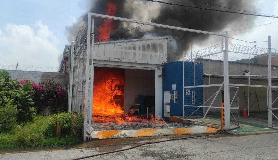 La Jornada Reportan Incendio En F Brica De Tultitl N Edomex