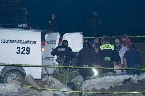 La Jornada Se Registran 11 Asesinatos Entre Chalco Uruapan Y Tijuana