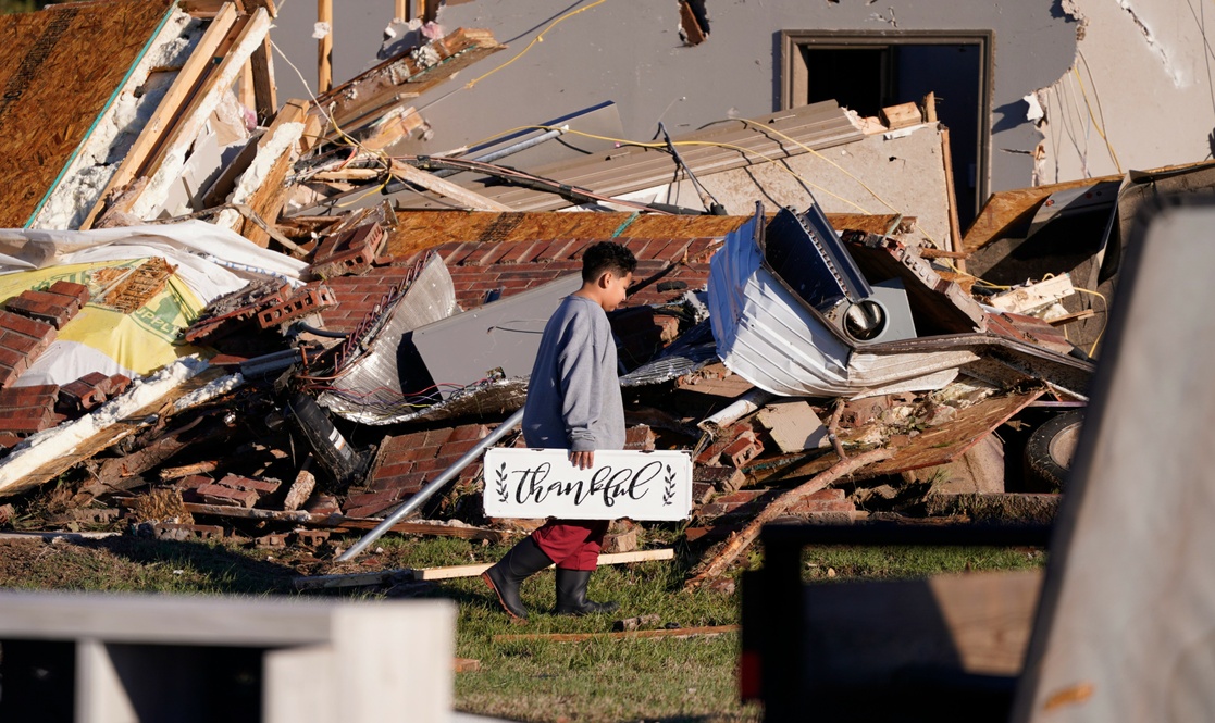 La Jornada Tornados Al Sur De Eu Dejan Un Muerto Y Varios Desaparecidos