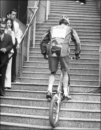 bici_escaleras_rt20