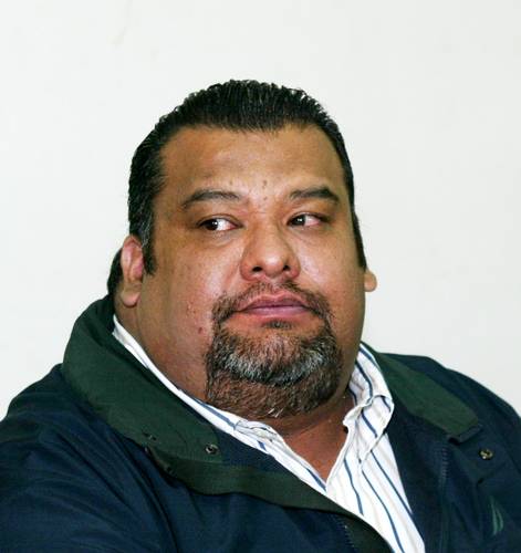 El ex líder del PRI capitalino, Cuauhtémoc Gutiérrez de la Torre, es buscado por la FGJ acusado, junto con cuatro colaboradores, de los delitos de trata y asociación delictuosa.
