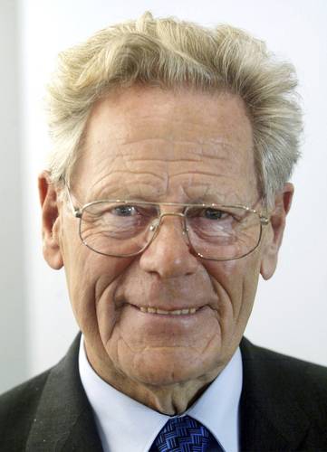 Hans Küng, en imagen del 6 de octubre de 2004, también fue conocido por su postura contra el dogma de la infalibilidad del Papa.