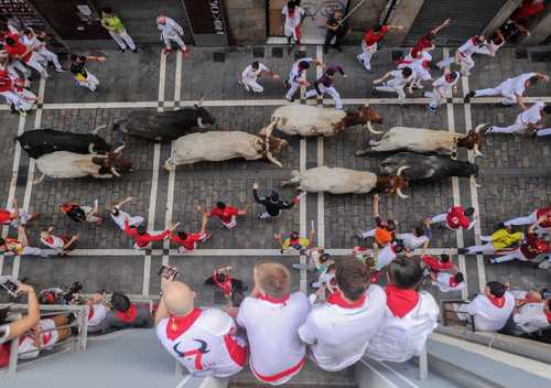 En imagen de 2019, la última corrida de los sanfermines en las calles de Pamplona.