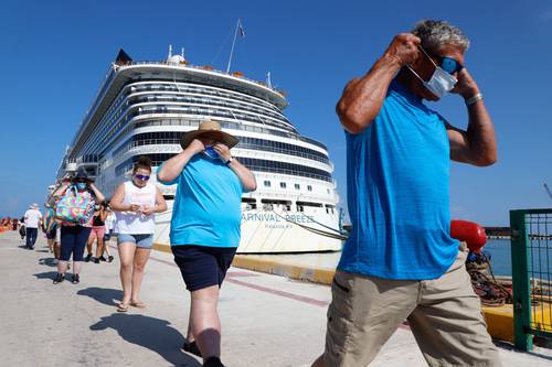 A Puerto Progreso, Yucatán, el pasado 26 de julio arribó un crucero con 2 mil 825 pasajeros internacionales.