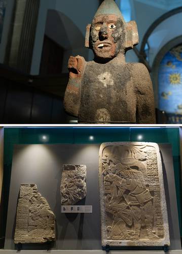 Tras 60 años, la Estela de la Mar 3, regresó a México. Para la exposición fue reunida con la Estela 1, que forma parte del Museo Regional de Chiapas, y con la Estela 2, del Museo Nacional de Antropología, repatriada en 2019.