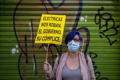 Protesta contra los aumentos en el precio de la electricidad en Madrid.