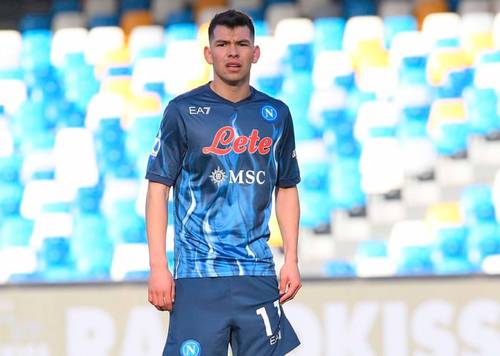 El Chucky Lozano, quien venía de dar una buena actuación, salió de cambio para la segunda parte en el duelo contra el Salernitana, último de la tabla en la liga italiana.