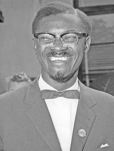 Retrato del líder independentista de la República Democrática del Congo Patrice Lumumba, durante una conferencia de prensa en Leopoldville (hoy Kinshasa), Congo, el 16 de junio de 1960.