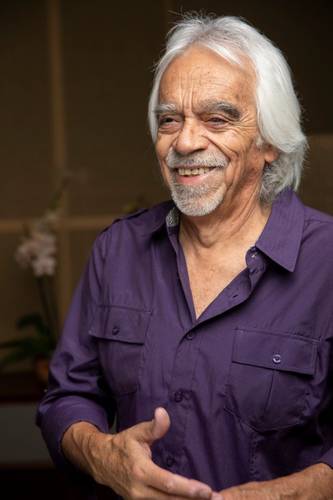 El pionero del rock en español Guillermo Briseño es director de la Escuela de Música del Rock a la Palabra.