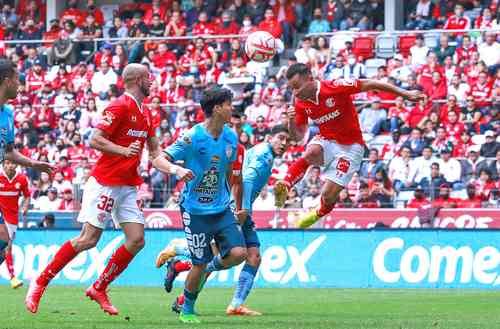 En partido de la fecha 11, el Toluca decepcionó a su afición al sufrir fuerte revés en el Nemesio Diez.