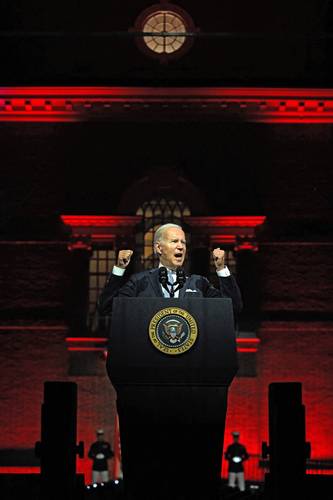 Joe Biden realizó ayer un exhorto “a la defensa de la democracia” y a “combatir a los extremistas” en un discurso desde el Independence Hall en Filadelfia.