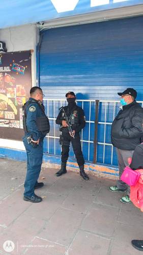 Policías de Cuautitlán Izcalli, estado de México, desalojaron a los ocupantes de los predios de Guerrero 81 y 85, y Violeta 71, colonia Guerrero, sin orden judicial.