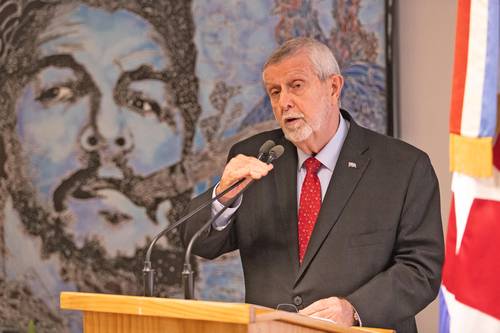 El embajador de Cuba, Marcos Rodríguez Costa, - agradeció la solidaridad de México contra el bloqueo estadunidense.