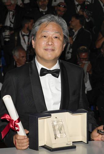 Park Chan-wook obtuvo el premio al mejor director por la cinta en Cannes.