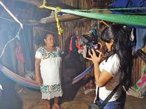 Mujeres guías de turismo rural en Huay-Max, Quintana Roo.
