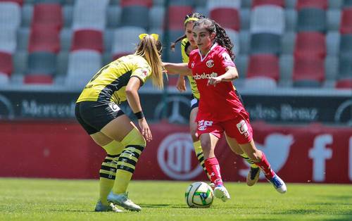 Toluca consiguió su primera victoria en casa.