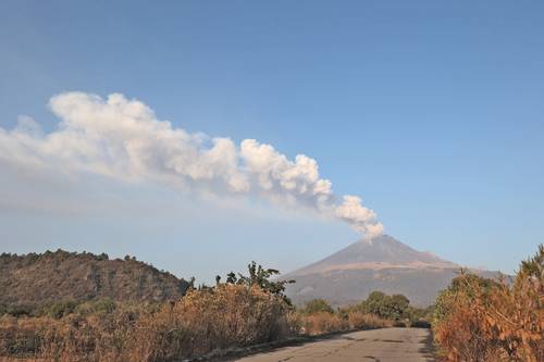 La ceniza volcánica en las viviendas, Centro Nacional de Prevención de  Desastres, Gobierno