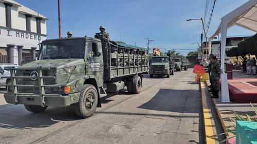 Cien elementos del Ejército Mexicano y 50 de la Guardia Nacional iniciaron ayer patrullajes en las cabeceras y comunidades de los municipios chiapanecos de Suchiate, Frontera Hidalgo y Metapa de Domínguez, fronterizos con Guatemala.