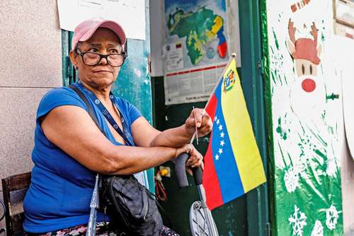 La Jornada: Venezolanos avalan en referendo crear un estado en el Esequibo, en disputa con Guyana