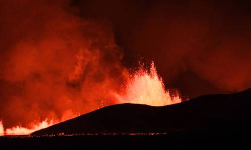 Autoriteiten melden een afname van de kracht van de aanhoudende uitbarsting van de IJslandse vulkaan