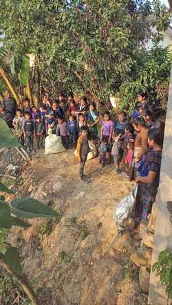 Dejan sus casas 37 familias tsotsiles de Chenalhó por amagos de grupo criminal