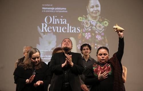 Inbal honors the work and history of Olivia Revueltas, a combative companion