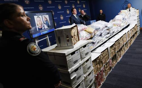 Incauta Canadá 835 k de coca al CJNG