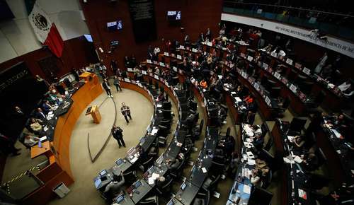 El Senado retoma y luego congela discusión de la cobranza delegada